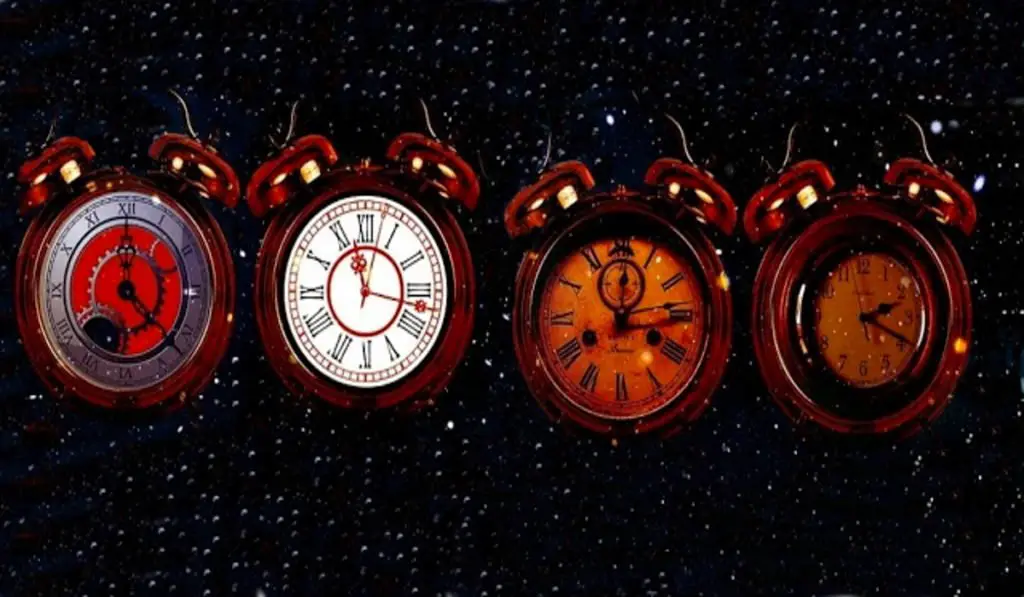 What Has Destiny Prepared For You In The Near Future? Choose a Clock To Find Out